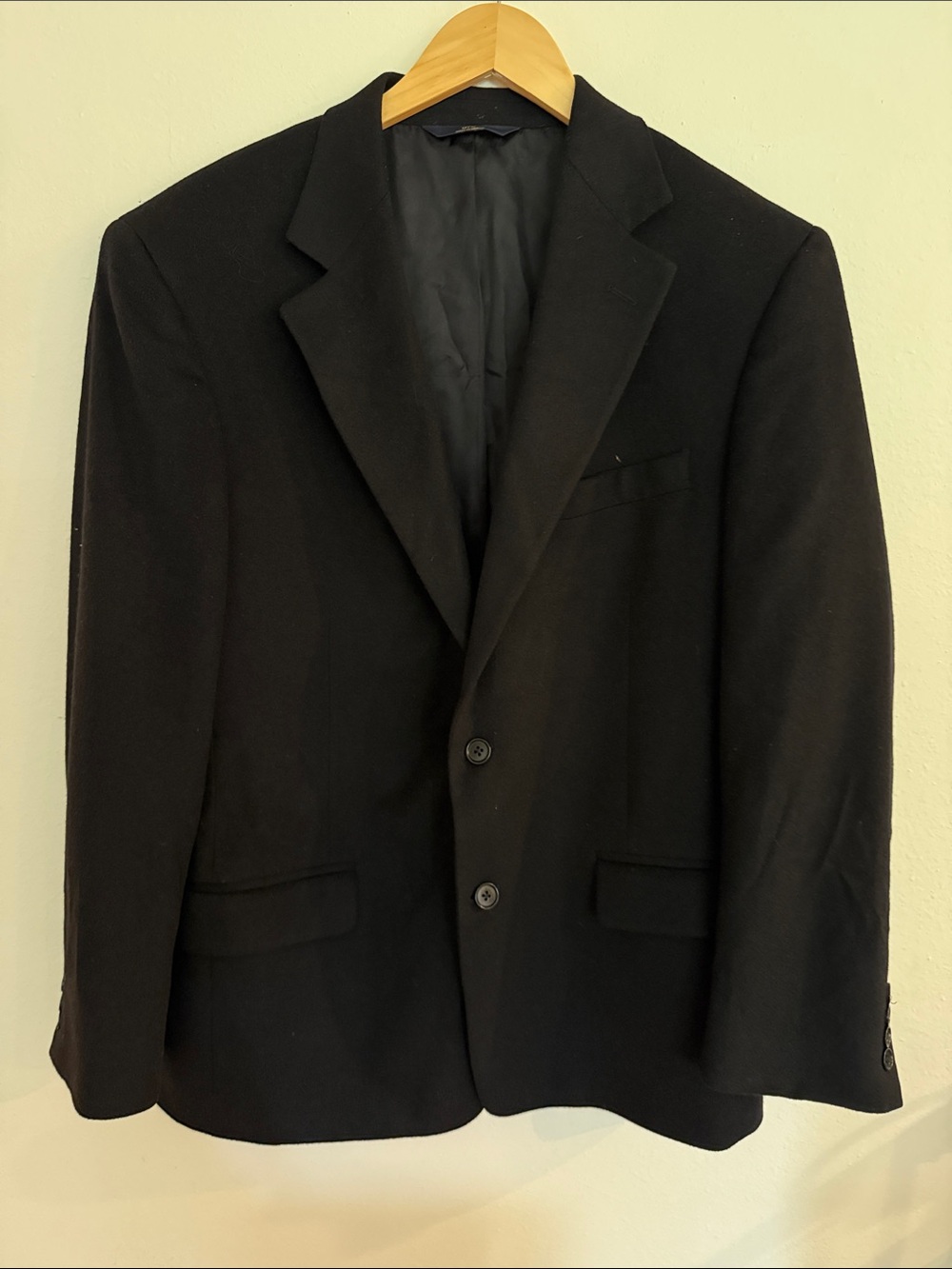 Brooks Brothers 346 Black Cashmere Men's Two-Button Blazer great cond 42R